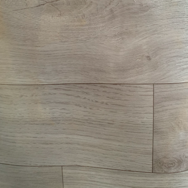 PISO VINILICO SÍMIL MADERA (6005) 